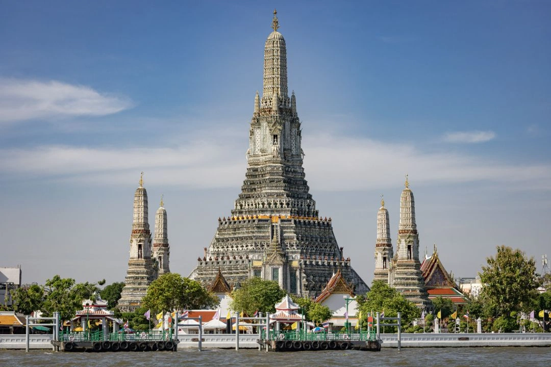 วัดอรุณราชวรารามราชวรมหาวิหาร