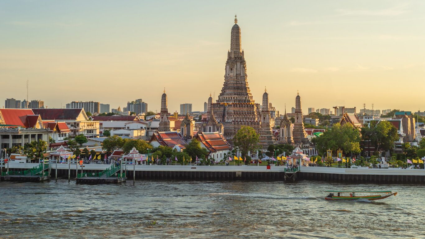 Start Your Day on the River