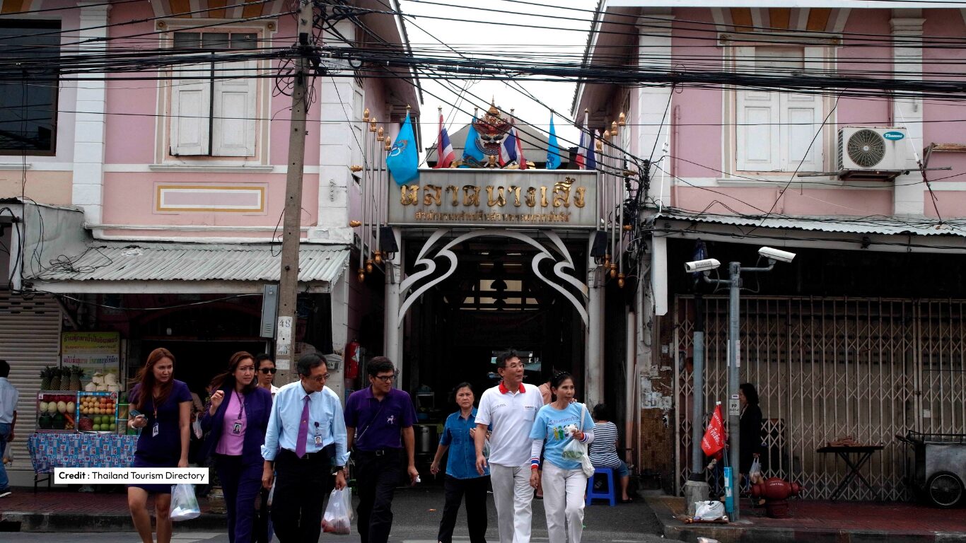 Nang Loeng Market