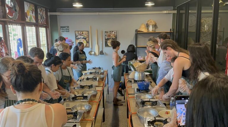 Tingly Thai Cooking School Experience in Bangkok