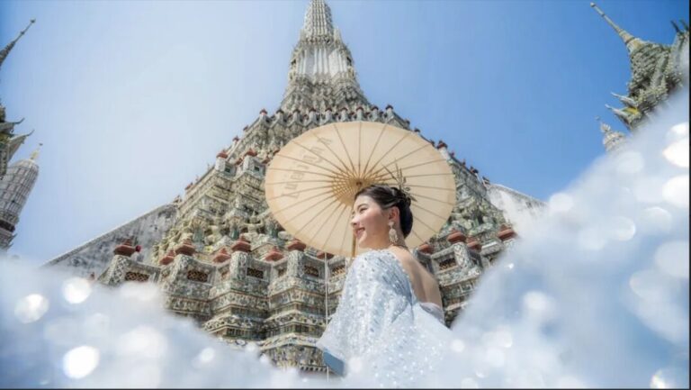 Thai Costume Rental in Bangkok by Bangkok & Blush
